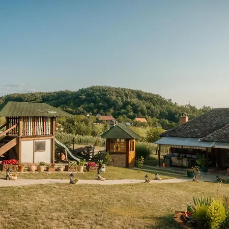 Tatil Evi Kuca Luna Gornji Milanovac