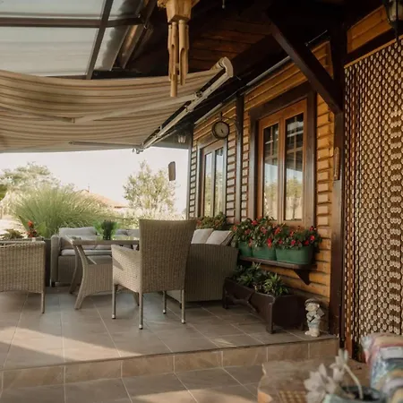 Holiday home Kuca Luna