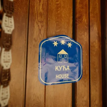 Holiday home Kuca Luna