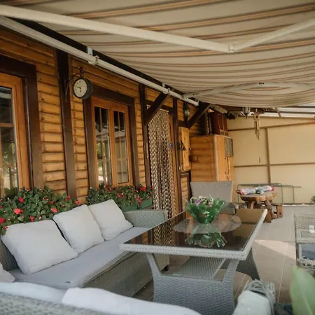 Kuca Luna Holiday home