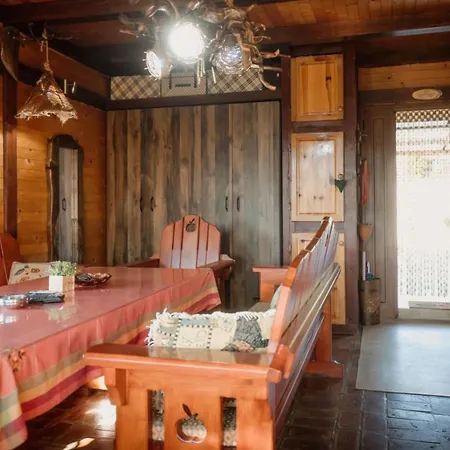 Holiday home Kuca Luna