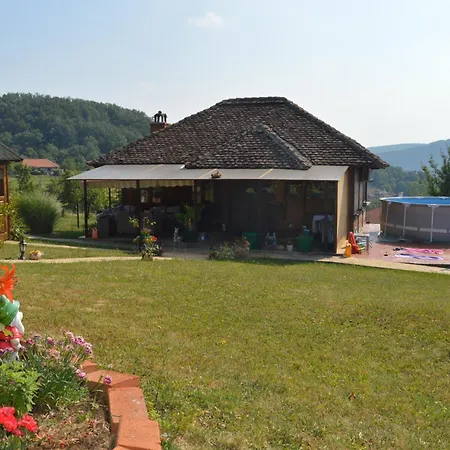 Kuca Luna Gornji Milanovac