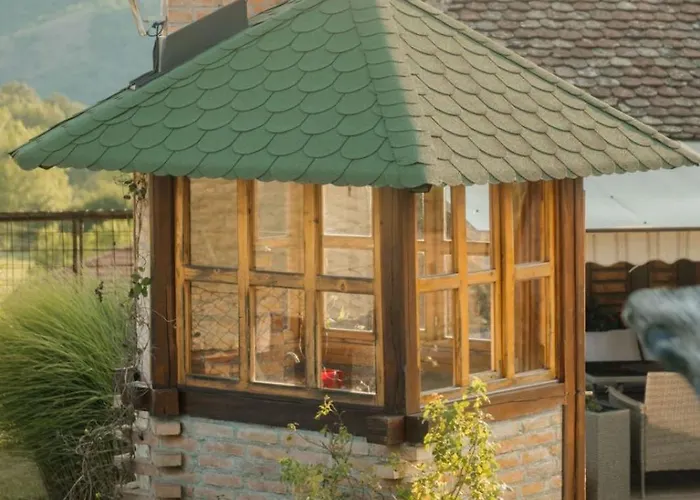 Kuca Luna * 고르니 밀라노바츠