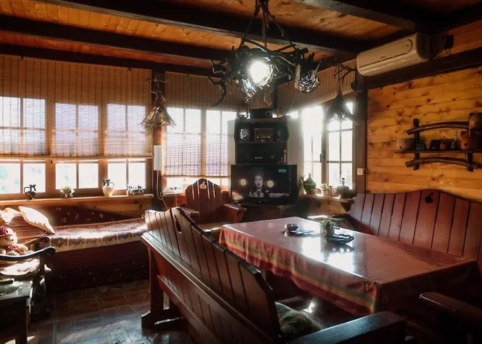 Kuca Luna 펜션 고르니 밀라노바츠